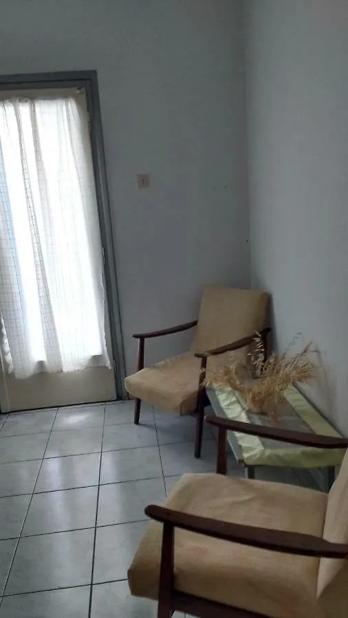 City Center Apartment: Beachfront and Concert Hall Proximity Thessaloniki 0*,  Greece