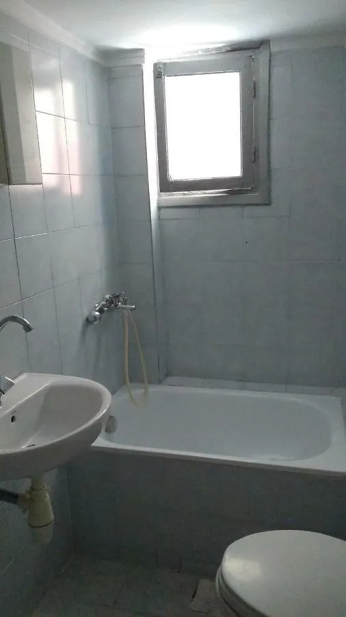 Apartment City Center Apartment: Beachfront and Concert Hall Proximity Thessaloniki Greece